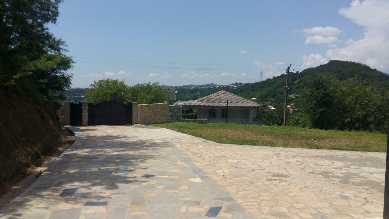 Guest House Godogani Екстер'єр фото