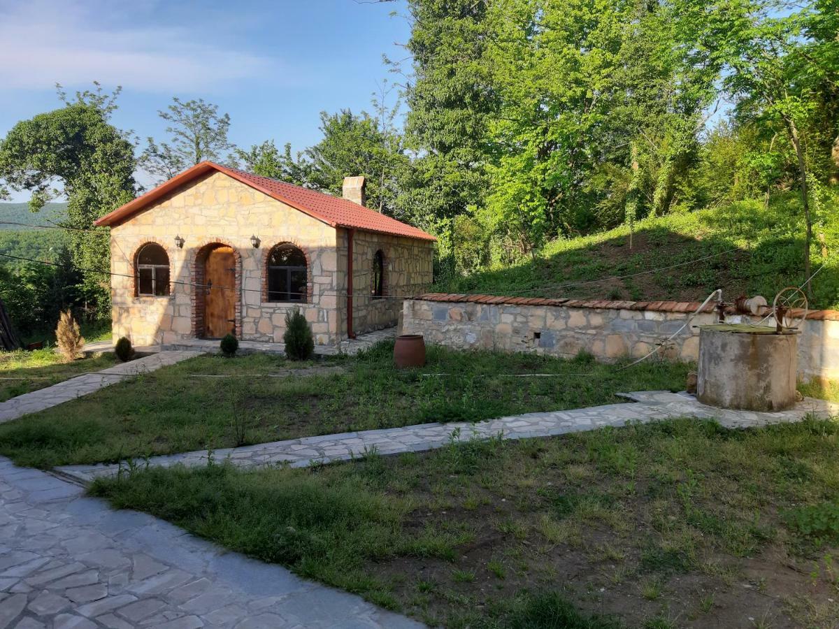 Guest House Godogani Екстер'єр фото